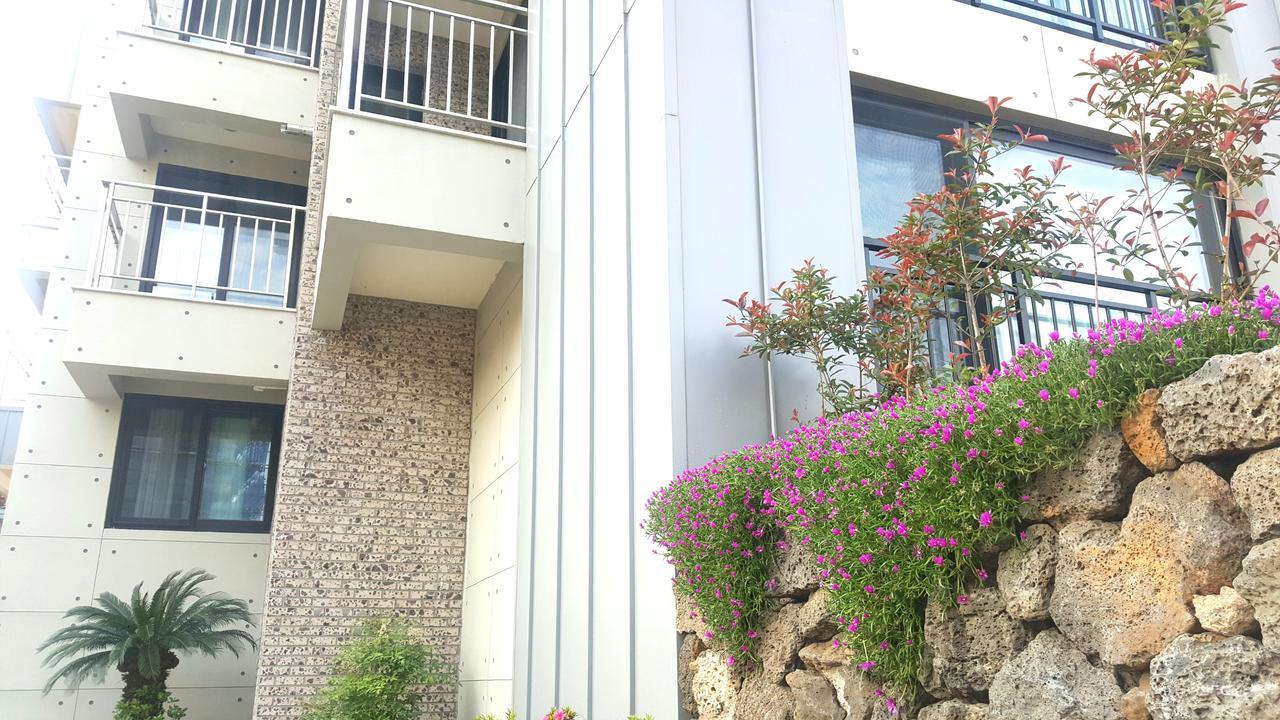 W Ocean Pension Seogwipo-stad Buitenkant foto